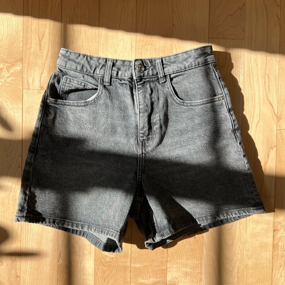 Zara New Classic Gray Denim Shorts